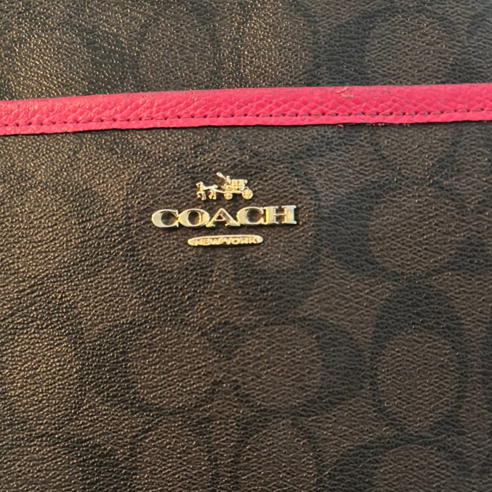 Coach Brown and Pink Crossbody Bag with Signature Design - Picture 2 of 8